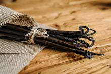 Lade das Bild in den Galerie-Viewer, Vanille Tahitensis | Aktion Frisch aus Madagaskar