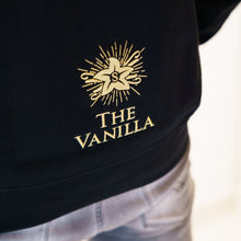 Lade das Bild in den Galerie-Viewer, The Vanilla Hoodie
